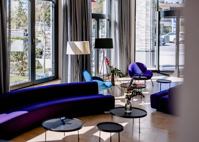 THE FLAG Meiller Gärten München